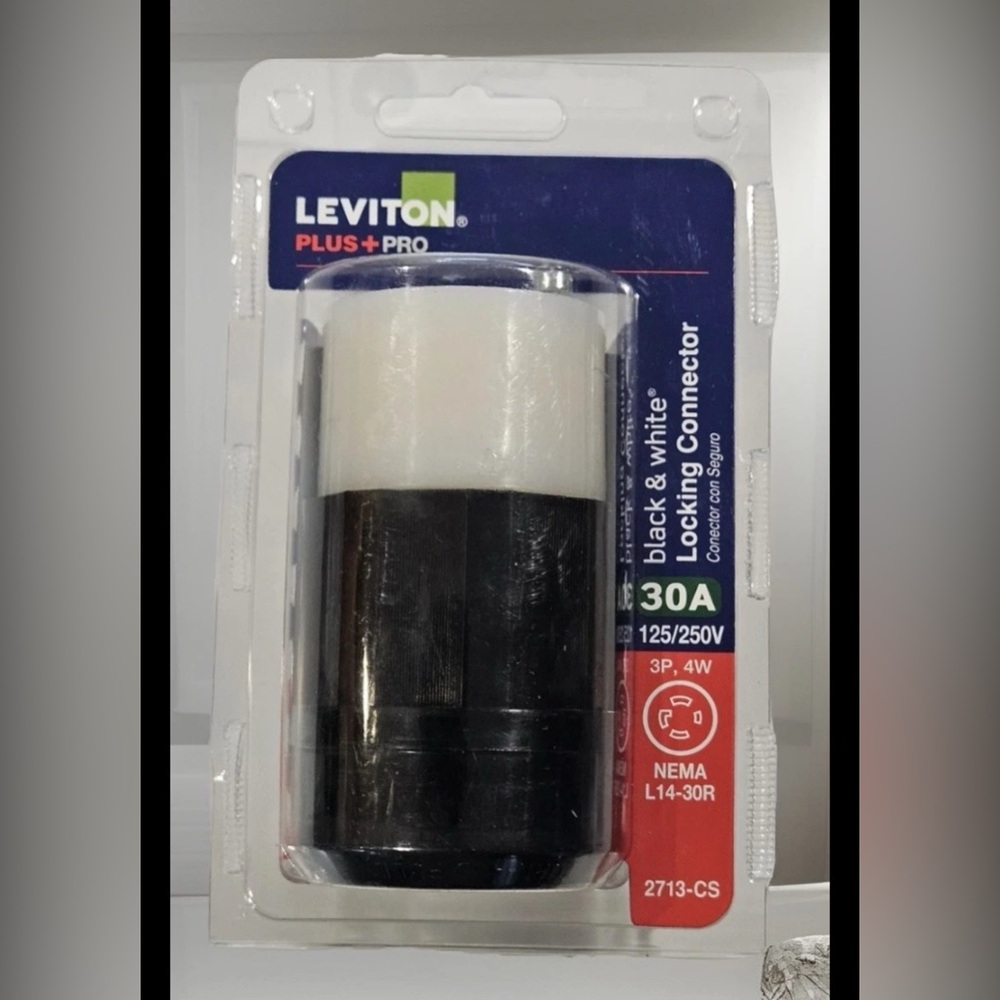 LEVITON PLUS+ PRO 2713-CS 30amp 125/250v NEMA L14-30R Locking Connector NEW